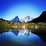 Thun Alps Scenic Views And Concierge By Swisshut Daire Sigriswil