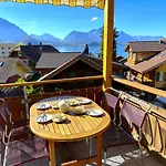 Daire Thun Alps Scenic Views And Concierge By Swisshut *